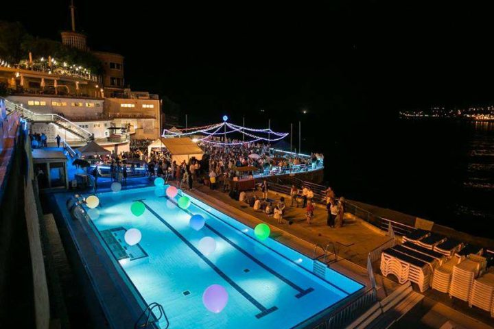 club de regatas piscina evento